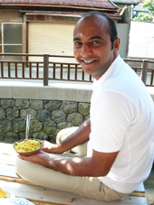 from India ! guesthouse, kanazawa, Pongyi