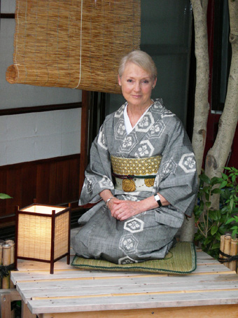 from Australia ! Guesthouse, Kanazawa, Pongyi